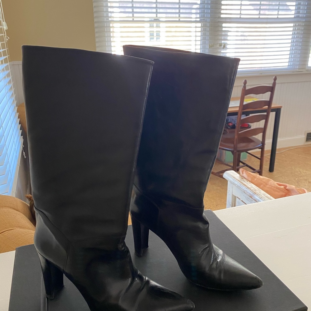 Stuart Weitzman mid calf boots